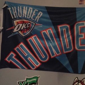 Thunder flag